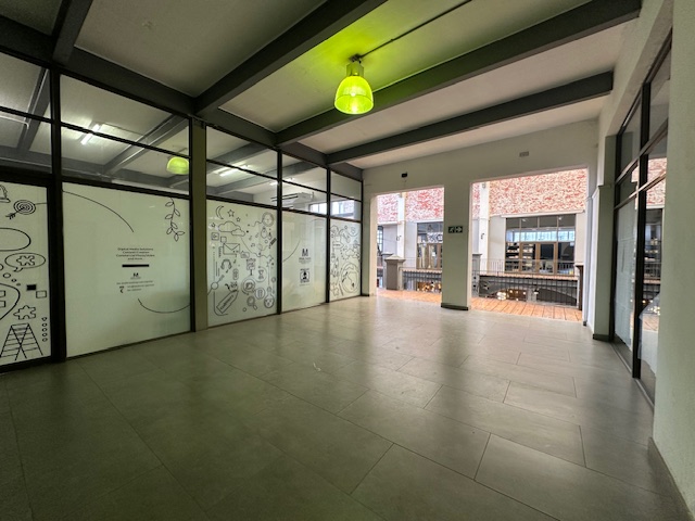 To Let commercial Property for Rent in Woodstock Western Cape